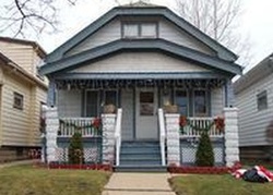 Pre-foreclosure in  S 69TH ST Milwaukee, WI 53214