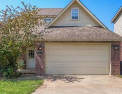 Pre-foreclosure Listing in S CEDAR ST JENKS, OK 74037