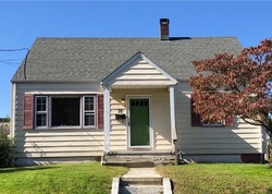 Pre-foreclosure in  FAIRVIEW AVE Stratford, CT 06614