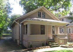 Pre-foreclosure in  PEARL ST Aurora, IL 60505
