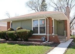 Pre-foreclosure in  RICE AVE Bellwood, IL 60104