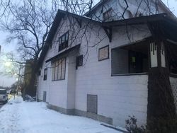 Pre-foreclosure Listing in GUNDERSON AVE OAK PARK, IL 60304