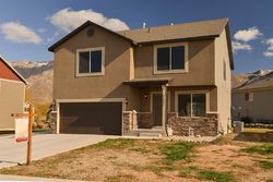 Pre-foreclosure Listing in N 150 E OGDEN, UT 84414