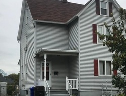 Pre-foreclosure Listing in GROVE ST MIDDLETOWN, CT 06457