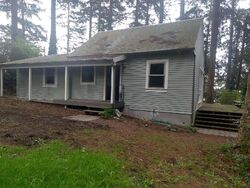 Pre-foreclosure Listing in GIBRALTER RD ANACORTES, WA 98221
