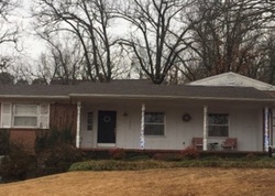 Pre-foreclosure in  E HOPE ST Fayetteville, AR 72701