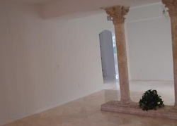 Pre-foreclosure in  NE 32ND PL Miami, FL 33180