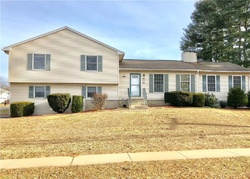 Pre-foreclosure Listing in N MAPLE ST ENFIELD, CT 06082