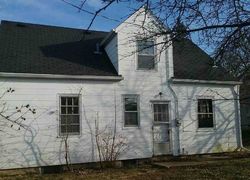 Pre-foreclosure in  SECOND ST Hartford, WI 53027