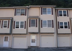 Pre-foreclosure in  DERBY AVE UNIT 612 Derby, CT 06418