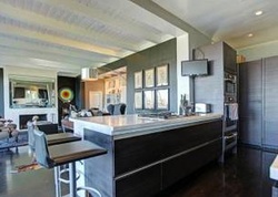 Pre-foreclosure in  PACIFIC VIEW DR Los Angeles, CA 90068
