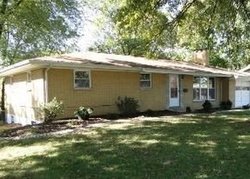  Huntington Dr, Belleville IL