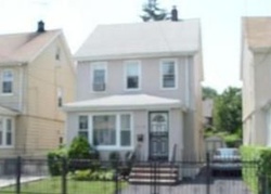 Pre-foreclosure Listing in 203RD ST SAINT ALBANS, NY 11412