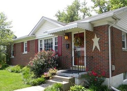 Pre-foreclosure Listing in MELROSE AVE NICHOLASVILLE, KY 40356