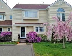 Pre-foreclosure Listing in W MEADOW LN MIDDLETOWN, CT 06457