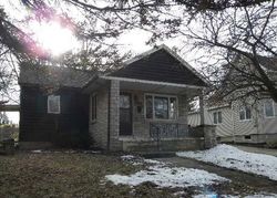 Pre-foreclosure in  ROOT AVE Hartford, WI 53027
