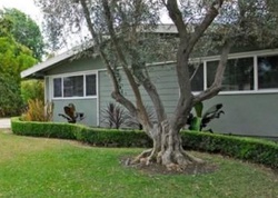 Pre-foreclosure Listing in BOWLING GREEN DR COSTA MESA, CA 92626