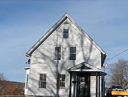 Pre-foreclosure in  SCHOOL ST Putnam, CT 06260