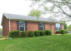 Pre-foreclosure in  SPRINGHILL DR Bardstown, KY 40004