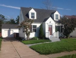 Pre-foreclosure in  S SHORE BLVD Buffalo, NY 14218