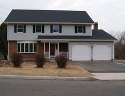  Ironwood Ln, Middletown CT