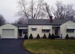 Pre-foreclosure Listing in MOUNT VERNON DR FAIRVIEW HEIGHTS, IL 62208