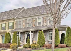 Pre-foreclosure in  JAMESTOWN SQ Mechanicsburg, PA 17050
