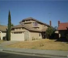 Pre-foreclosure in  SPRINGTREE DR Perris, CA 92571