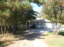  Maple Ct, Easley SC