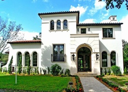 Pre-foreclosure in  MINDELLO ST Miami, FL 33143