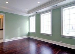 Pre-foreclosure in  N PAULINA ST Chicago, IL 60614