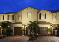 Pre-foreclosure in  SW 88TH PATH Miami, FL 33190