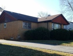 Pre-foreclosure in  E 156TH PL South Holland, IL 60473