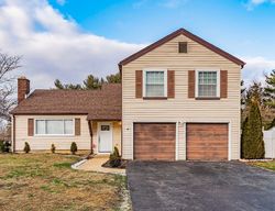 Pre-foreclosure in  YELLOWBANK RD Toms River, NJ 08753