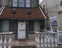 Pre-foreclosure in  85TH DR Richmond Hill, NY 11418