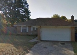 Pre-foreclosure in  W JOHNATHAN WAY Mustang, OK 73064