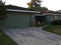 Pre-foreclosure in  TRISTAN CIR Sacramento, CA 95823