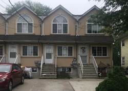 Pre-foreclosure in  MORNINGSTAR RD Staten Island, NY 10303