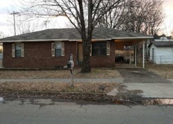 Pre-foreclosure Listing in SAGE AVE POTEAU, OK 74953