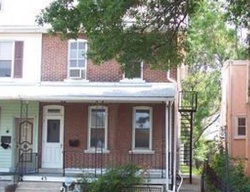 Pre-foreclosure Listing in W 4TH ST LANSDALE, PA 19446
