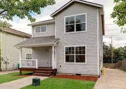 Pre-foreclosure in  N BLISS ST Portland, OR 97203