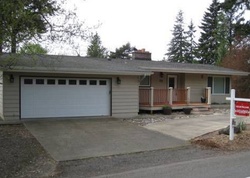 Pre-foreclosure in  SW 90TH AVE Portland, OR 97225