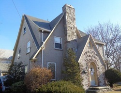 Pre-foreclosure in  NORMAN ST Bridgeport, CT 06604