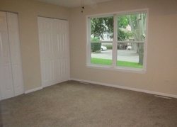 Pre-foreclosure in  PARK RD Mchenry, IL 60051
