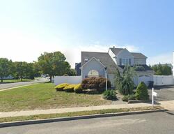 Pre-foreclosure in  CASCADES AVE Howell, NJ 07731