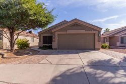 Pre-foreclosure Listing in W REDFIELD RD EL MIRAGE, AZ 85335