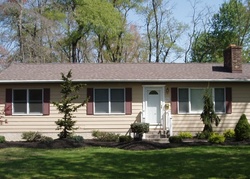 Pre-foreclosure Listing in BROWN LN NEW EGYPT, NJ 08533