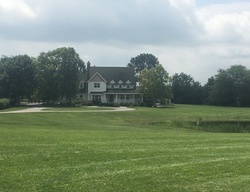  W Meadow Ln, Grayslake IL