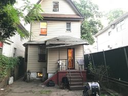 Pre-foreclosure Listing in 135TH ST SOUTH RICHMOND HILL, NY 11419