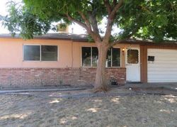 Pre-foreclosure Listing in HUMBOLDT AVE CHOWCHILLA, CA 93610